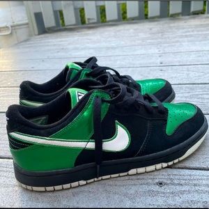 Nike Green Lantern Vintage Dunk
